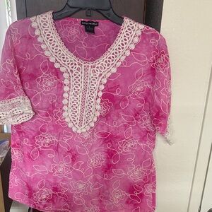 Lauren Michelle Fuchsia Floral Embroidered Blouse